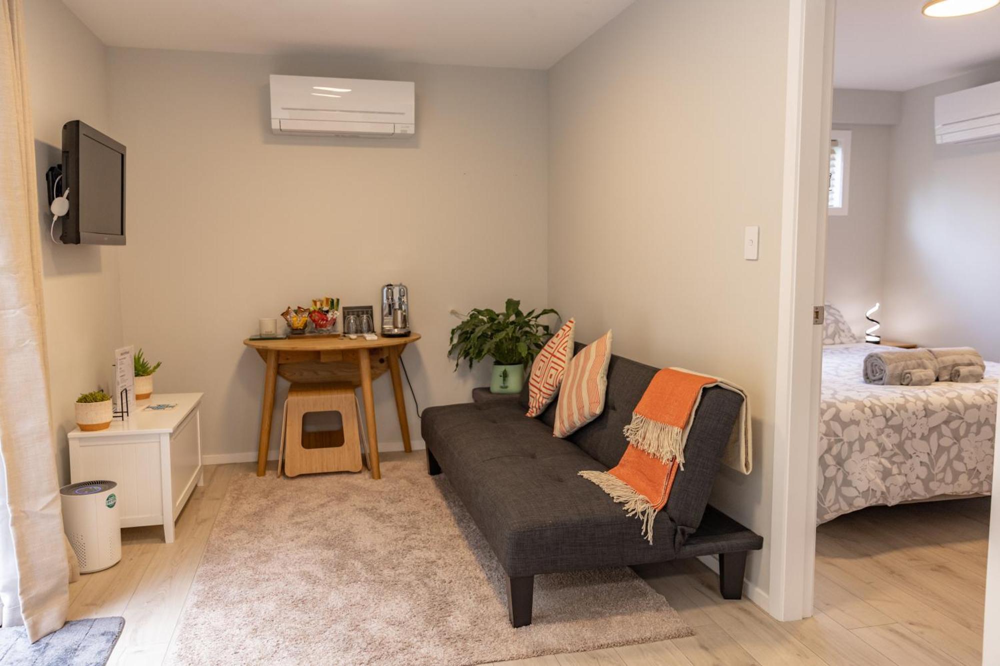 Back Garden Flat With Free On Street Parking And Fiber Wifi - 15 Mins To Ferry, Stadium, Cbd Wellington Exterior photo